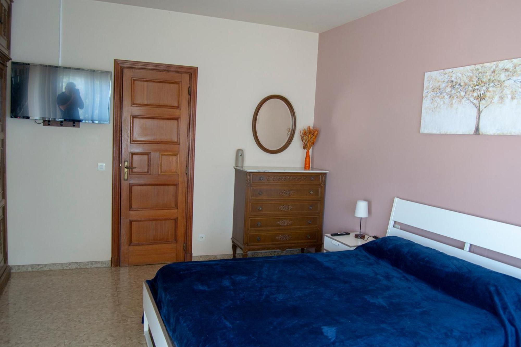 Habitacio V Cal Kim Apartment Martorell Exterior foto